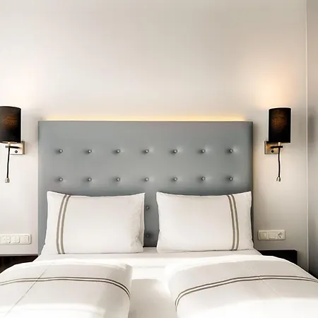 Hotel Premier Ost