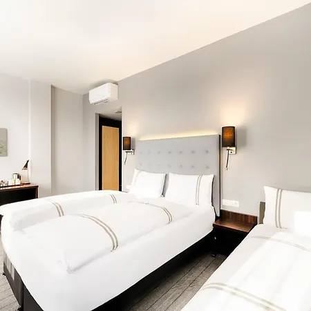 Hotel Premier Ost