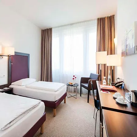 Premier Ost 3* Munich